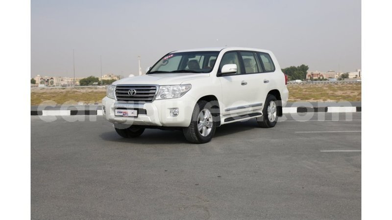 Big with watermark toyota land cruiser conakry import dubai 3576