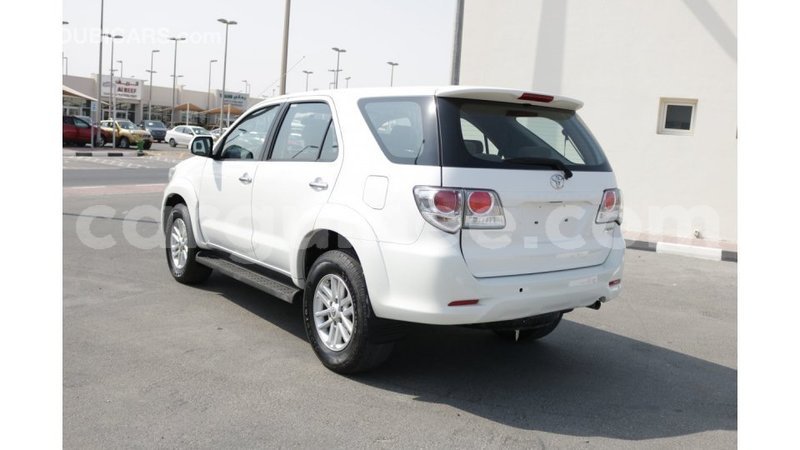 Big with watermark toyota fortuner conakry import dubai 3577