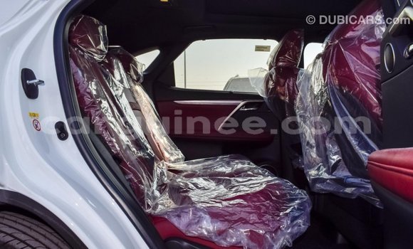 Acheter Import Voiture Lexus RX 300 Blanc à Import - Dubai, Conakry Acheter Import Voiture Lexus RX 300 Blanc à Import - Dubai, Conakry