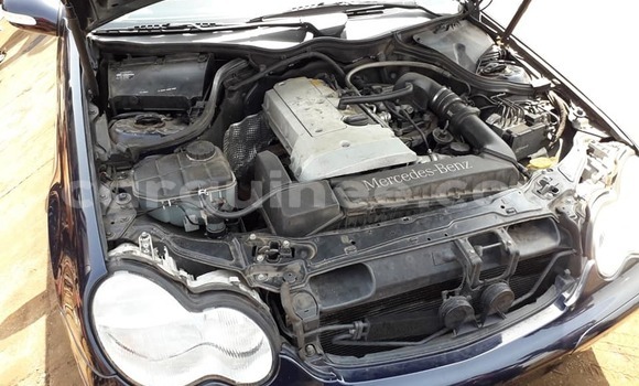 Buy Used Mercedes-Benz C–Class Blue Car in Conakry in Conakry Buy Used Mercedes-Benz C–Class Blue Car in Conakry in Conakry