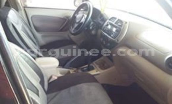 Acheter Occasion Voiture Toyota RAV4 Noir à Conakry, Conakry Acheter Occasion Voiture Toyota RAV4 Noir à Conakry, Conakry
