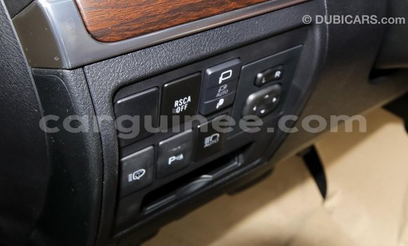 Acheter Import Voiture Toyota Land Cruiser Noir à Import - Dubai, Conakry Acheter Import Voiture Toyota Land Cruiser Noir à Import - Dubai, Conakry