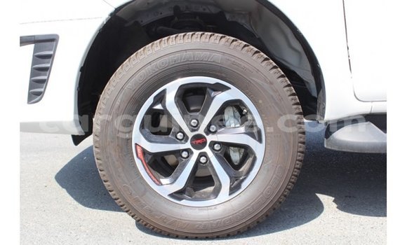 Buy Import Toyota Hilux White Car in Import - Dubai in Conakry Buy Import Toyota Hilux White Car in Import - Dubai in Conakry