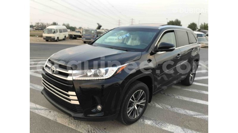 Big with watermark toyota highlander conakry import dubai 3640