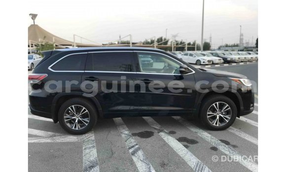 Acheter Import Voiture Toyota Highlander Noir à Import - Dubai, Conakry Acheter Import Voiture Toyota Highlander Noir à Import - Dubai, Conakry