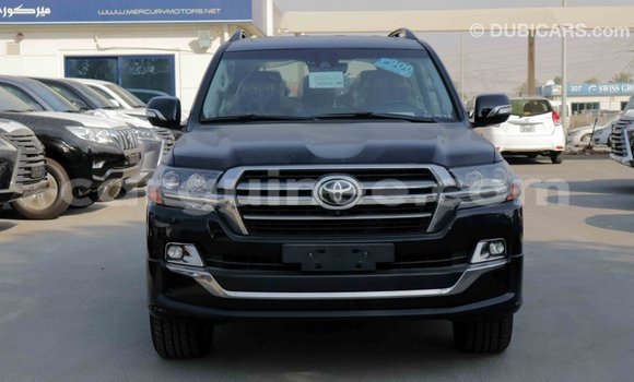 Buy Import Toyota Land Cruiser Black Car in Import - Dubai in Conakry Buy Import Toyota Land Cruiser Black Car in Import - Dubai in Conakry