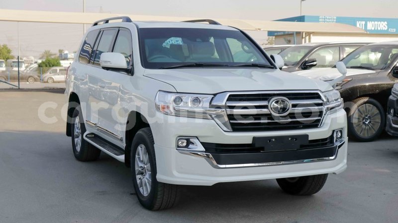 Big with watermark toyota land cruiser conakry import dubai 3646