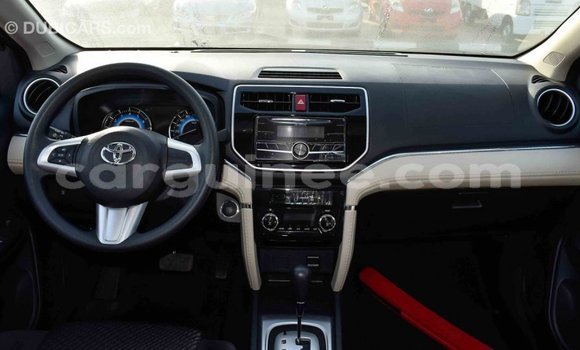 Acheter Import Voiture Toyota Rush Rouge à Import - Dubai, Conakry Acheter Import Voiture Toyota Rush Rouge à Import - Dubai, Conakry