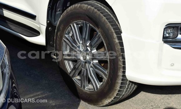 Buy Import Toyota Land Cruiser White Car in Import - Dubai in Conakry Buy Import Toyota Land Cruiser White Car in Import - Dubai in Conakry