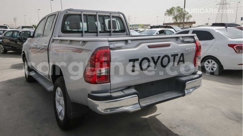 Big with watermark toyota hilux conakry import dubai 3664