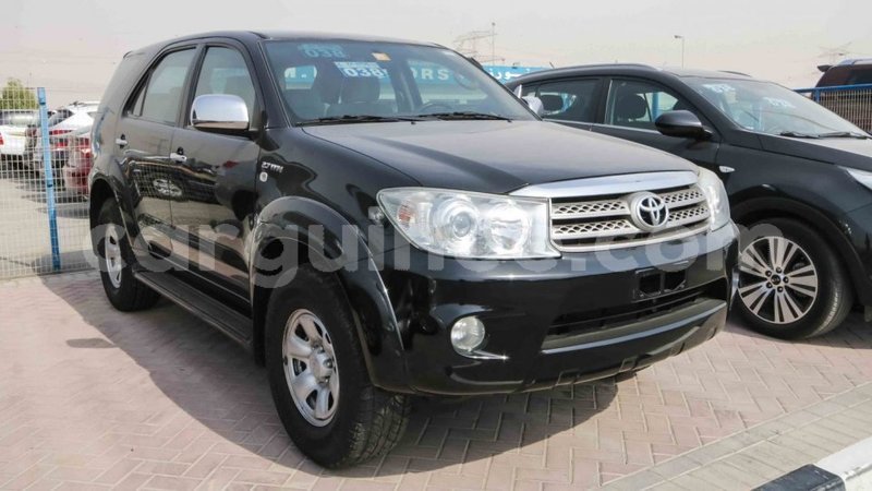 Big with watermark toyota fortuner conakry import dubai 3665