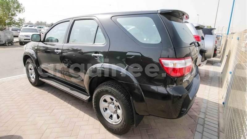 Big with watermark toyota fortuner conakry import dubai 3665