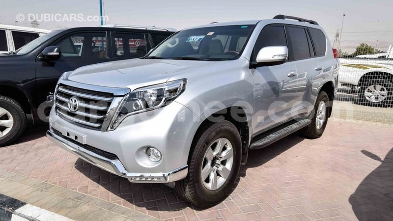 Big with watermark toyota prado conakry import dubai 3667