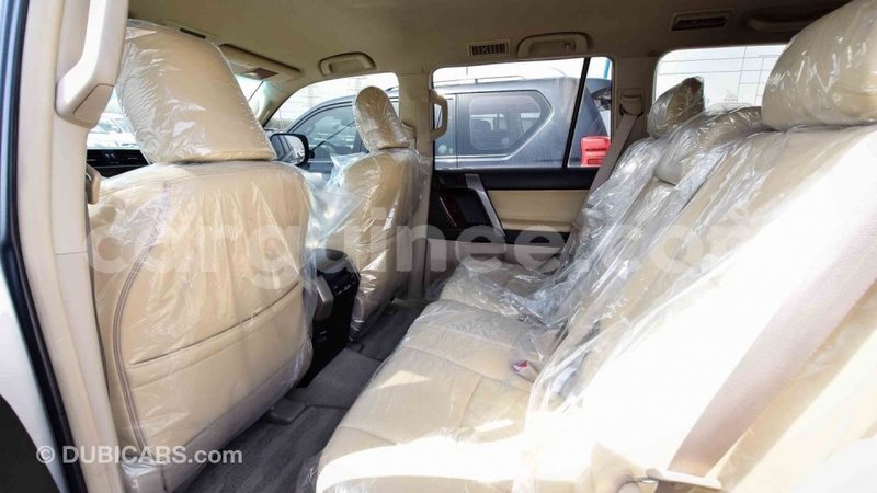 Big with watermark toyota prado conakry import dubai 3667