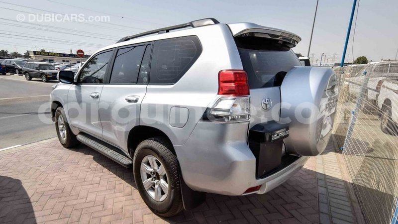 Big with watermark toyota prado conakry import dubai 3667