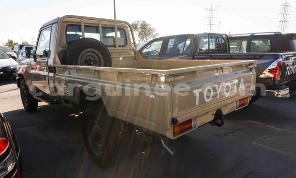 Buy Import Toyota Land Cruiser Beige Car in Import - Dubai in Conakry Buy Import Toyota Land Cruiser Beige Car in Import - Dubai in Conakry