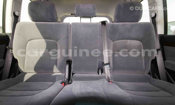Acheter Import Voiture Toyota Land Cruiser Blanc à Import - Dubai, Conakry Acheter Import Voiture Toyota Land Cruiser Blanc à Import - Dubai, Conakry