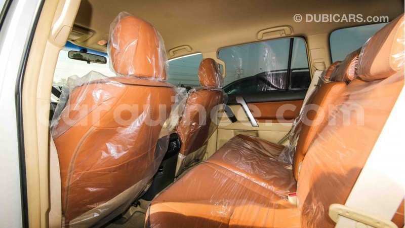 Big with watermark toyota prado conakry import dubai 3683