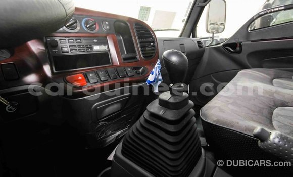 Buy Import Hyundai Accent White Car in Import - Dubai in Conakry Buy Import Hyundai Accent White Car in Import - Dubai in Conakry