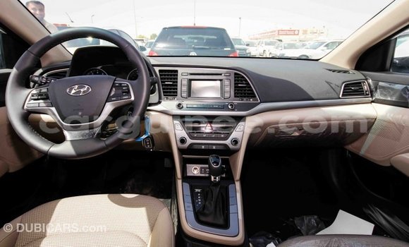 Buy Import Hyundai Elantra White Car in Import - Dubai in Conakry Buy Import Hyundai Elantra White Car in Import - Dubai in Conakry