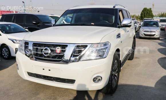Buy Import Nissan Patrol White Car in Import - Dubai in Conakry Buy Import Nissan Patrol White Car in Import - Dubai in Conakry