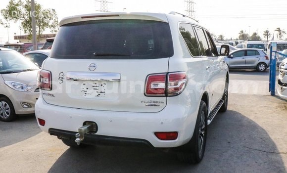 Buy Import Nissan Patrol White Car in Import - Dubai in Conakry Buy Import Nissan Patrol White Car in Import - Dubai in Conakry
