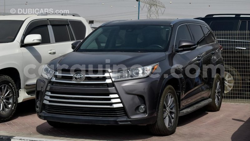 Big with watermark toyota highlander conakry import dubai 3701