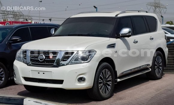 Buy Import Nissan Patrol White Car in Import - Dubai in Conakry Buy Import Nissan Patrol White Car in Import - Dubai in Conakry