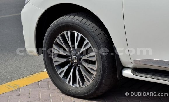 Buy Import Nissan Patrol White Car in Import - Dubai in Conakry Buy Import Nissan Patrol White Car in Import - Dubai in Conakry