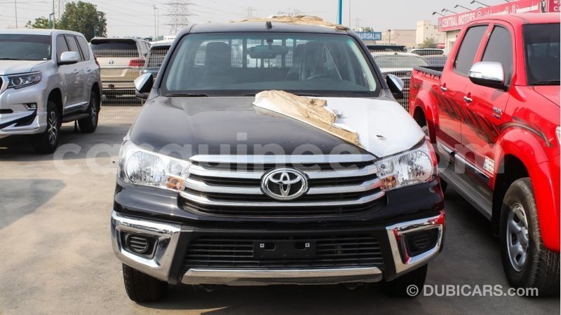 Big with watermark toyota hilux conakry import dubai 3705