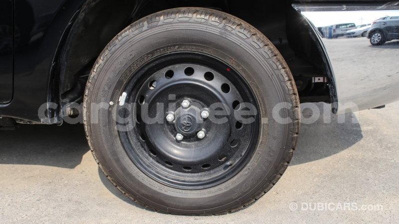 Big with watermark toyota hilux conakry import dubai 3705