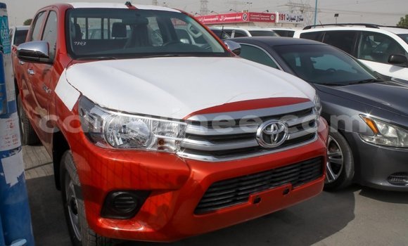Medium with watermark toyota hilux conakry import dubai 3709