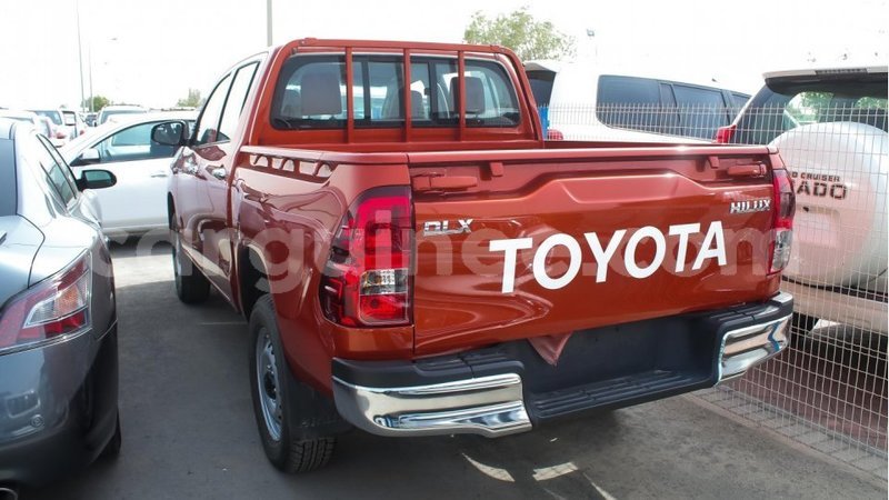 Big with watermark toyota hilux conakry import dubai 3709