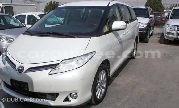 Buy Import Toyota Previa White Car in Import - Dubai in Conakry Buy Import Toyota Previa White Car in Import - Dubai in Conakry