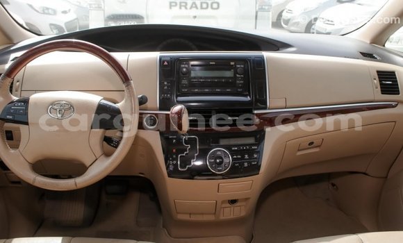 Buy Import Toyota Previa White Car in Import - Dubai in Conakry Buy Import Toyota Previa White Car in Import - Dubai in Conakry