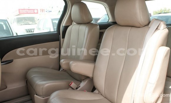 Buy Import Toyota Previa White Car in Import - Dubai in Conakry Buy Import Toyota Previa White Car in Import - Dubai in Conakry