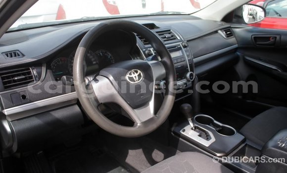 Buy Import Toyota Camry White Car in Import - Dubai in Conakry Buy Import Toyota Camry White Car in Import - Dubai in Conakry