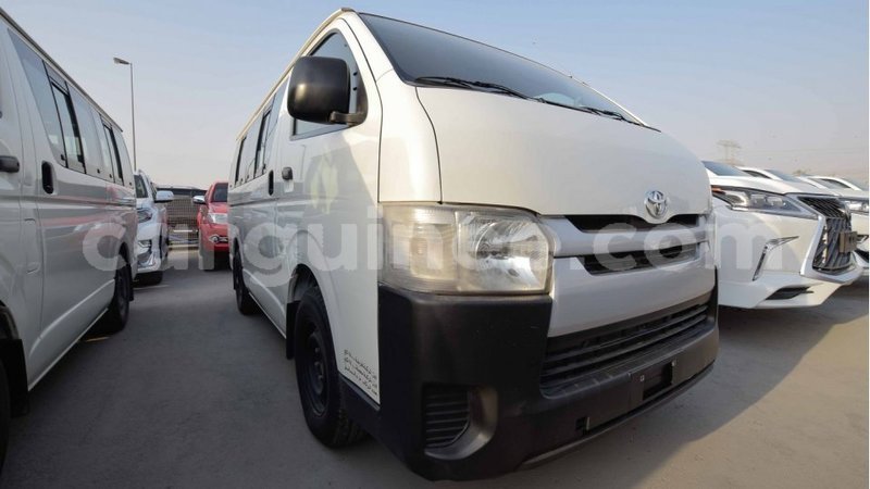 Big with watermark toyota hiace conakry import dubai 3714