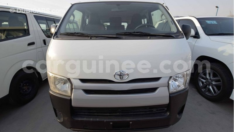 Big with watermark toyota hiace conakry import dubai 3714