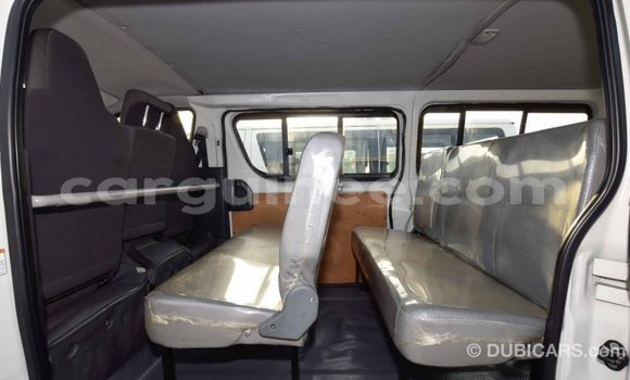 Buy Import Toyota Hiace White Car in Import - Dubai in Conakry Buy Import Toyota Hiace White Car in Import - Dubai in Conakry