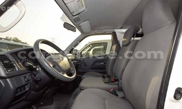 Buy Import Toyota Hiace White Car in Import - Dubai in Conakry Buy Import Toyota Hiace White Car in Import - Dubai in Conakry