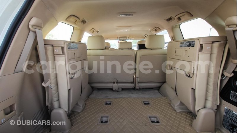 Big with watermark toyota land cruiser conakry import dubai 3717
