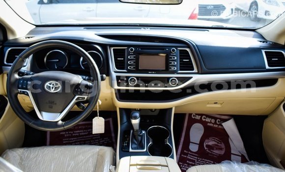 Buy Import Toyota Highlander Black Car in Import - Dubai in Conakry Buy Import Toyota Highlander Black Car in Import - Dubai in Conakry