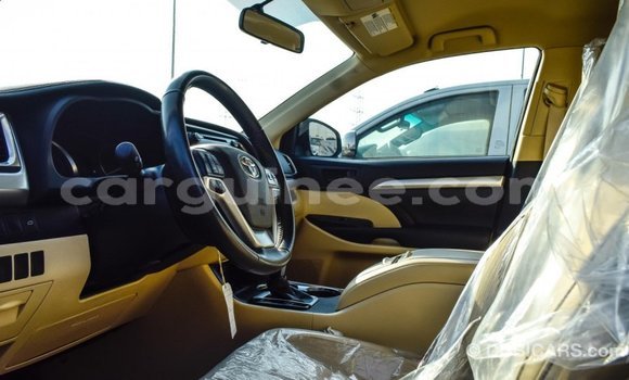 Buy Import Toyota Highlander Black Car in Import - Dubai in Conakry Buy Import Toyota Highlander Black Car in Import - Dubai in Conakry
