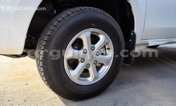 Buy Import Mitsubishi L200 White Car in Import - Dubai in Conakry Buy Import Mitsubishi L200 White Car in Import - Dubai in Conakry