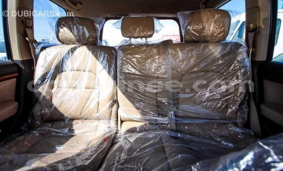 Buy Import Toyota Land Cruiser White Car in Import - Dubai in Conakry Buy Import Toyota Land Cruiser White Car in Import - Dubai in Conakry