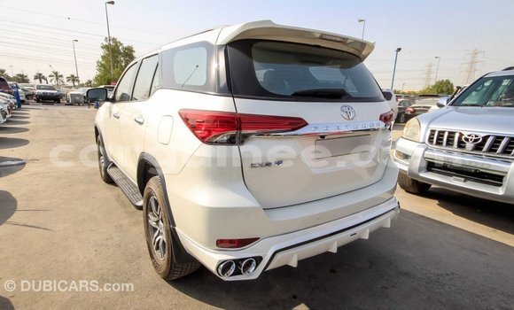 Buy Import Toyota Fortuner White Car in Import - Dubai in Conakry Buy Import Toyota Fortuner White Car in Import - Dubai in Conakry