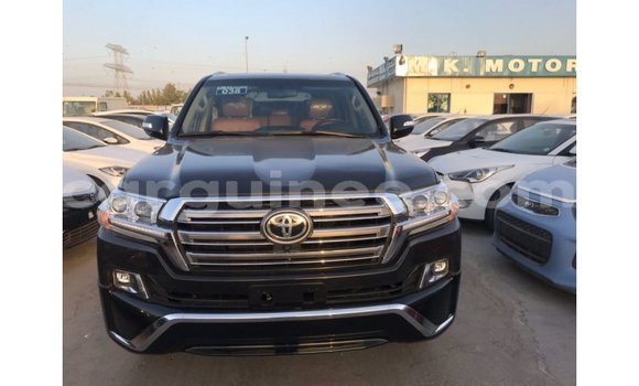 Buy Import Toyota Land Cruiser Black Car in Import - Dubai in Conakry Buy Import Toyota Land Cruiser Black Car in Import - Dubai in Conakry