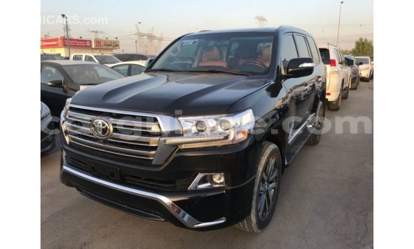 Buy Import Toyota Land Cruiser Black Car in Import - Dubai in Conakry Buy Import Toyota Land Cruiser Black Car in Import - Dubai in Conakry