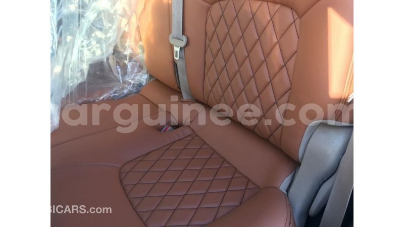 Big with watermark toyota land cruiser conakry import dubai 3727